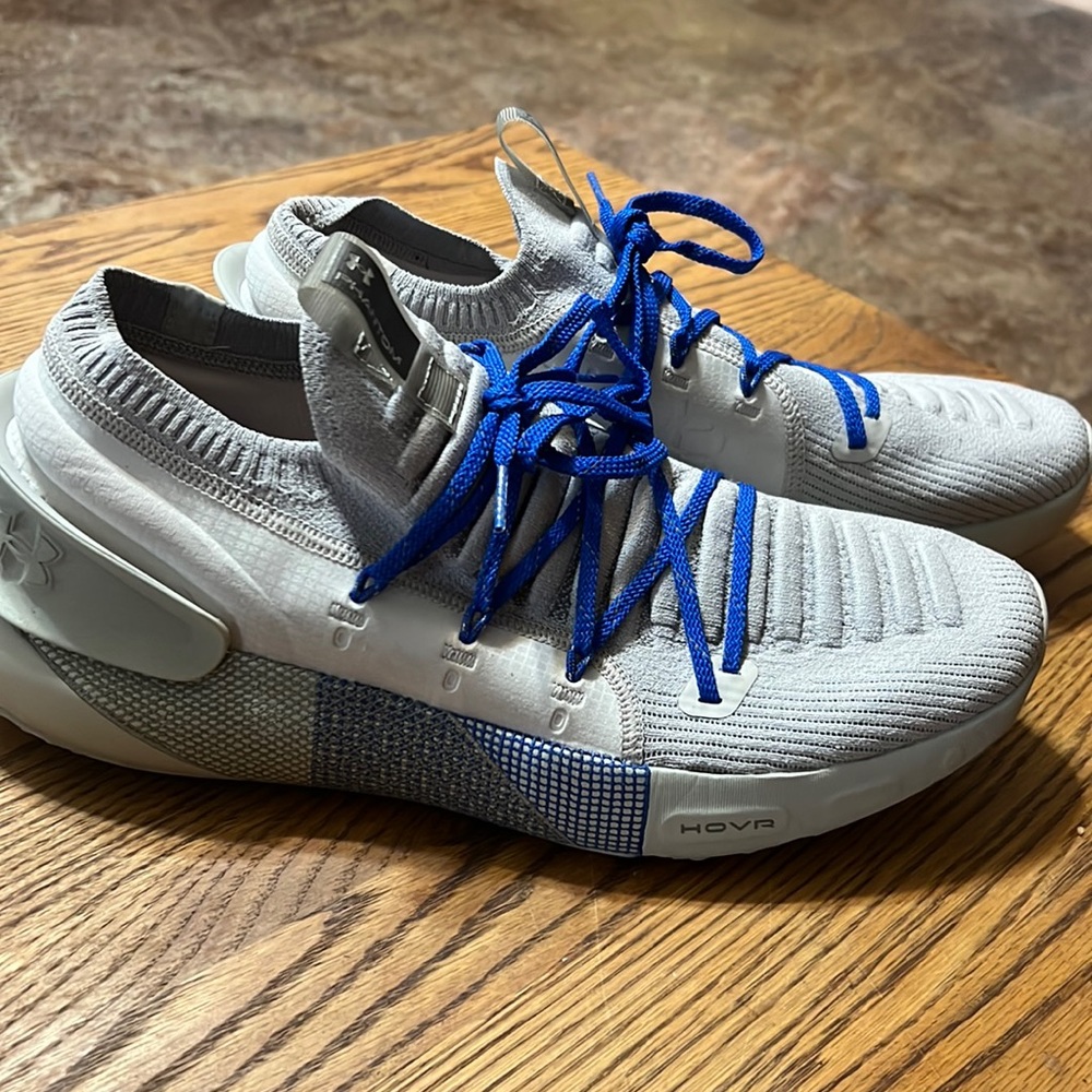 Brand new. Under Armour Hovr Phantom